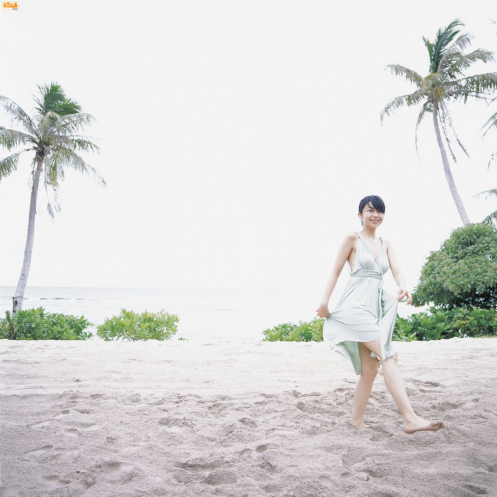 秋山奈  Nana Akiyama Bomb.tv 08年光盘套图